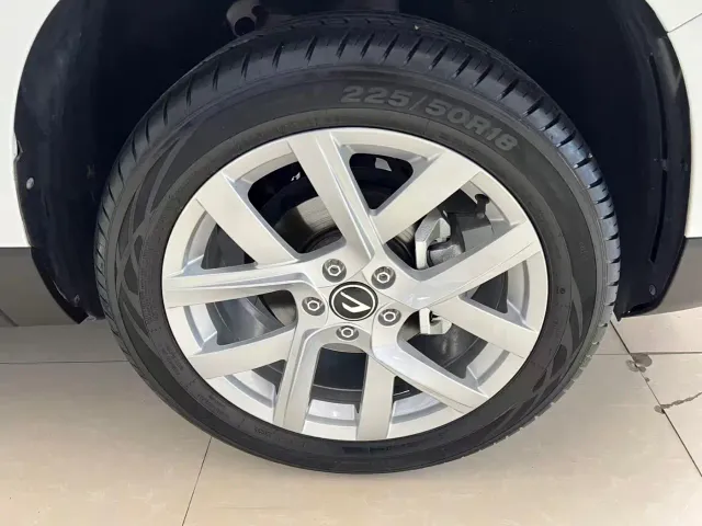 Jetta VS5 — Фото автомобиля 23