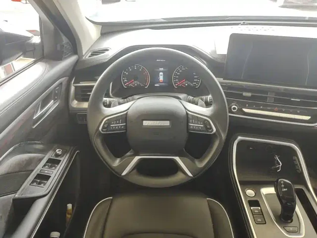 Haval H6 — Фото автомобиля 10