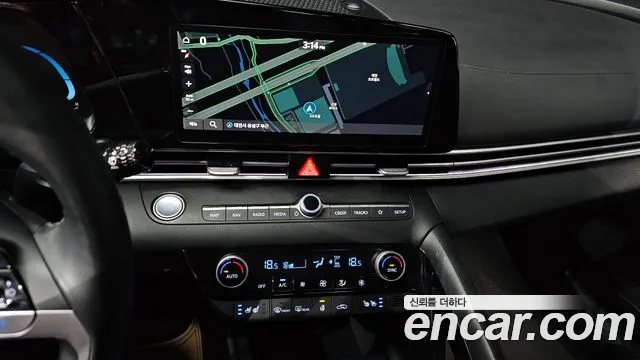 Hyundai Avante CN7 — Фото автомобиля 14
