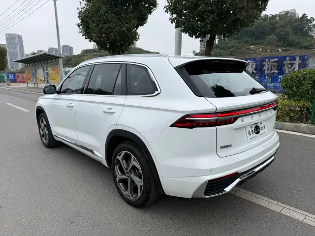 Geely Xingyue L — Фото автомобиля 10