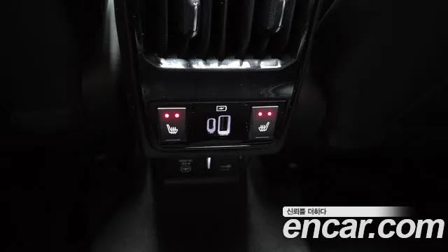 Jeep Compass — Фото автомобиля 18