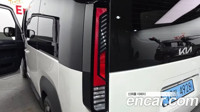 Kia PV5 — Фото автомобиля 8