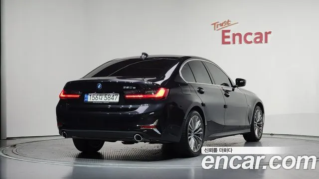 BMW 3-Series 3 серия (G20) — Фото автомобиля 2