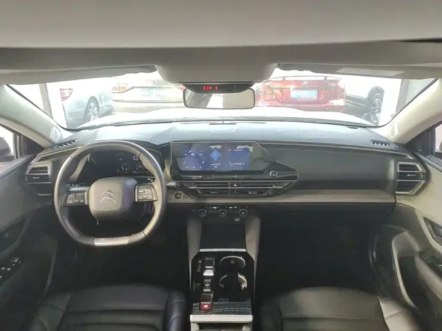 Citroen C5 X — Фото автомобиля 9