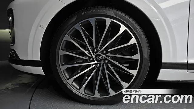 Hyundai Grandeur GN7 — Фото автомобиля 5