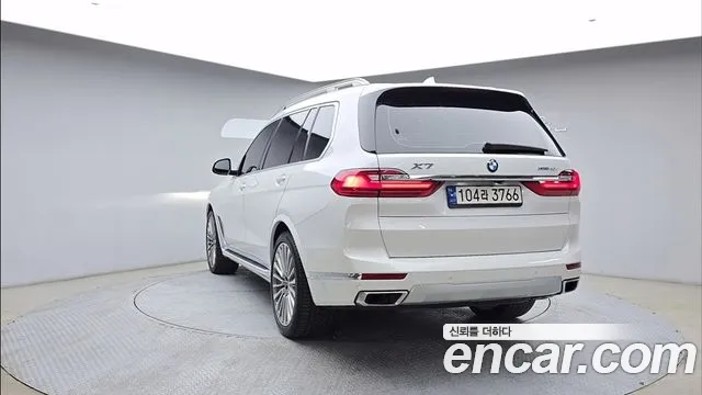 BMW X7 G07 — Фото автомобиля 2