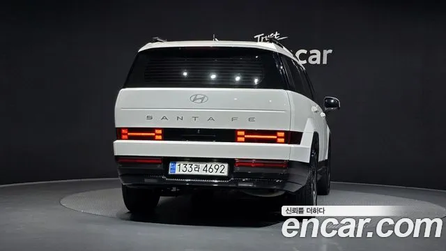 Hyundai Santafe — Фото автомобиля 4