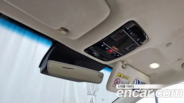 Hyundai Grandeur GN7 — Фото автомобиля 24