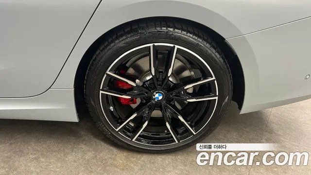BMW 3 Series — Фото автомобиля 3