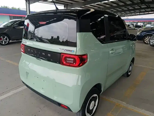 Wuling Hongguang Mini EV — Фото автомобиля 6