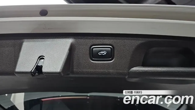 Hyundai Palisade Palisade Дизель 2.2 2WD — Фото автомобиля 13