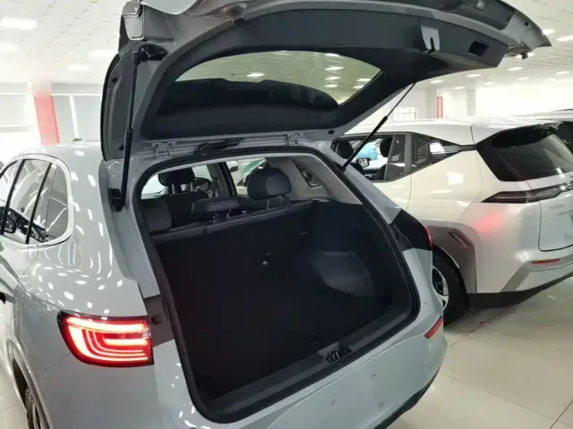Geely Galaxy E5 — Фото автомобиля 18
