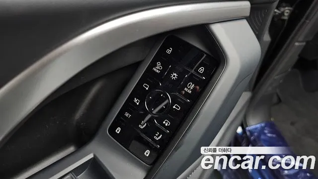 Audi Q5 40 TFSI quattro Sportback S Line — Фото автомобиля 25