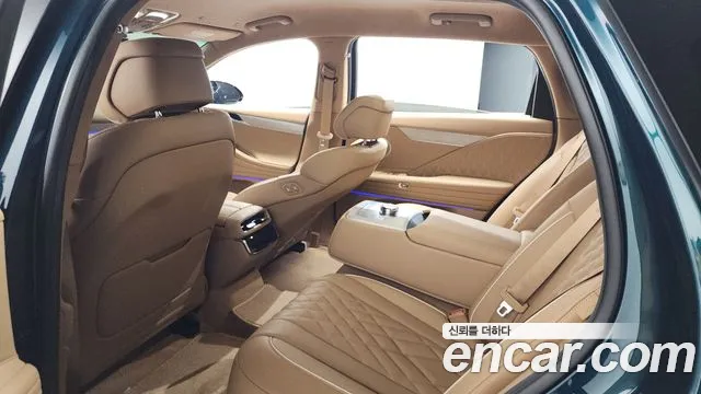 Genesis G80 Electrified G80 (RG3) — Фото автомобиля 17