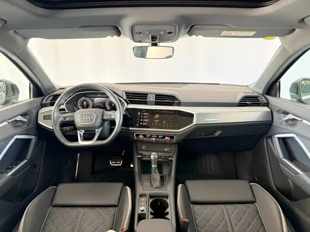 Audi Q3 — Фото автомобиля 6