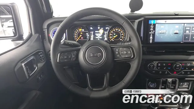 Jeep Wrangler Wrangler (JL) — Фото автомобиля 12