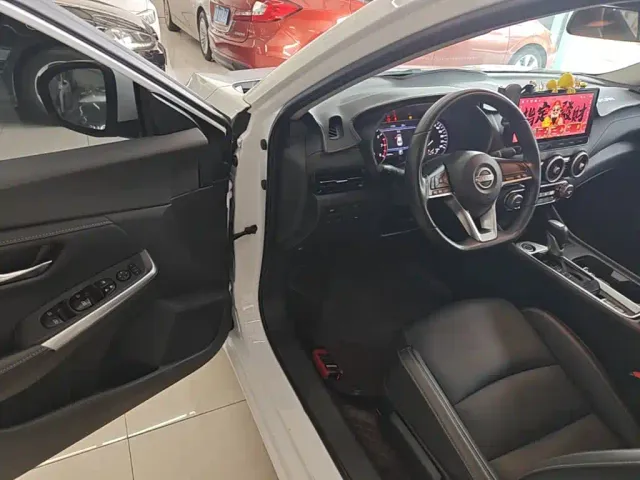 Nissan Sylphy — Фото автомобиля 15
