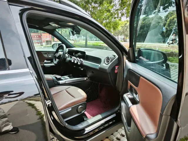 Mercedes-Benz GLB-Class — Фото автомобиля 11