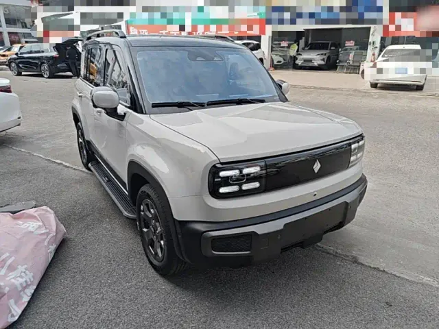 Baojun Yep Plus — Фото автомобиля 3