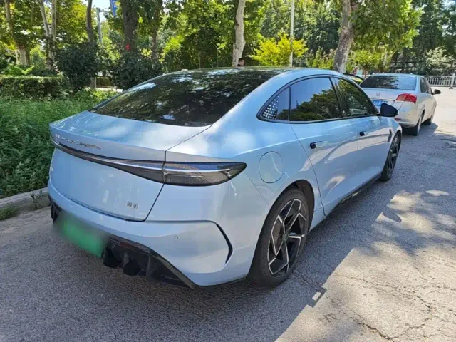 BYD Seal — Фото автомобиля 6