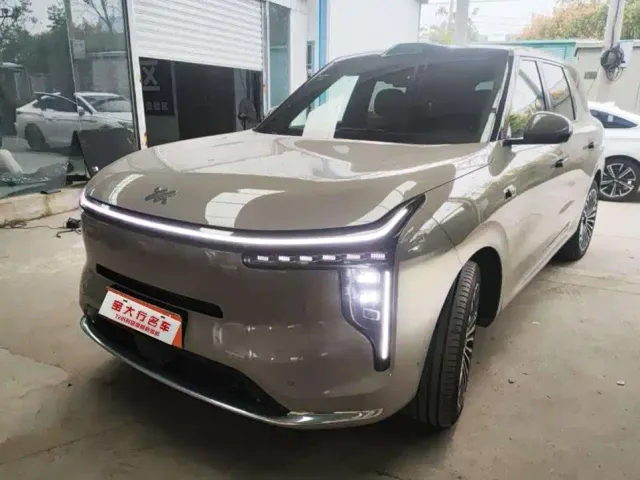 Фотография автомобиля — IM Motors LS8