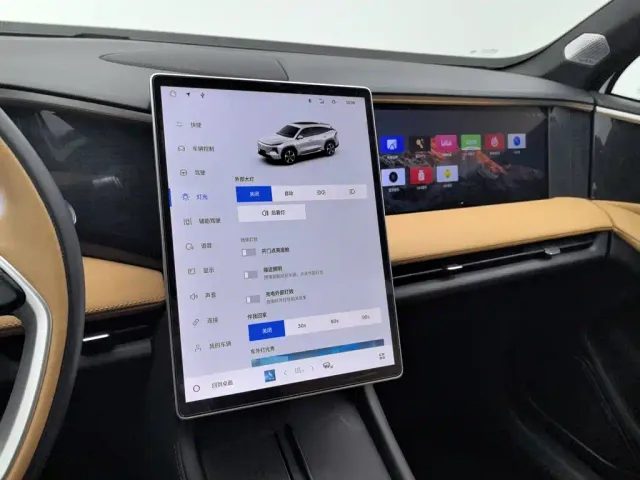 Geely Galaxy L7 — Фото автомобиля 21