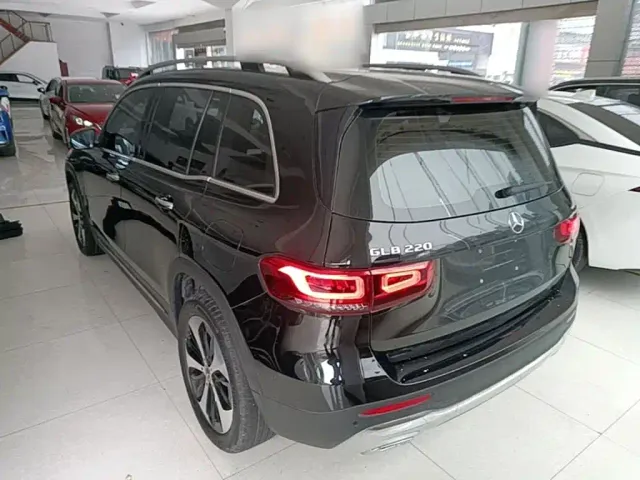 Mercedes-Benz GLB-Class — Фото автомобиля 4