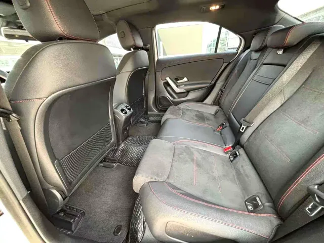 Mercedes-Benz A-Class — Фото автомобиля 8