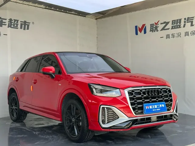 Audi Q2L — Фото автомобиля 3