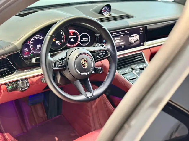 Porsche Panamera — Фото автомобиля 6