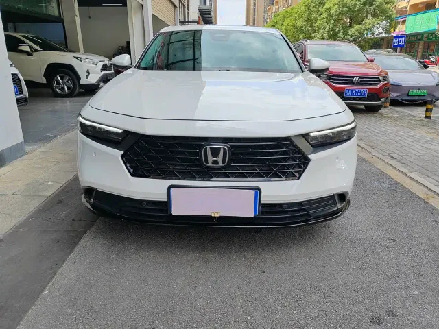 Honda Accord — Фото автомобиля 2