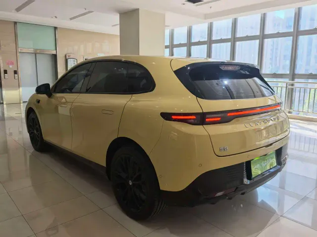 Leapmotor Lafa 5 — Фото автомобиля 12