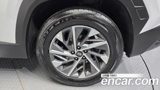 Hyundai Tucson — Фото автомобиля 6