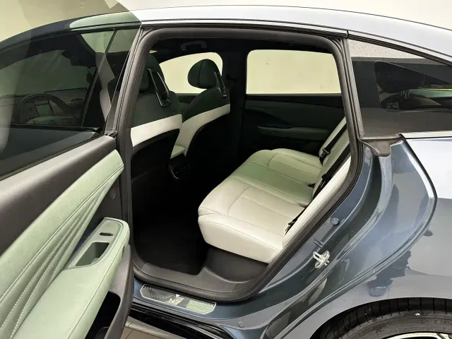 Nissan N7 — Фото автомобиля 10
