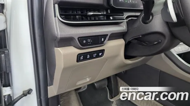 Kia Carnival 4th Gen — Фото автомобиля 24
