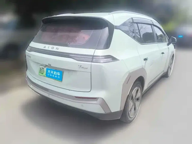 GAC Aion Y — Фото автомобиля 2