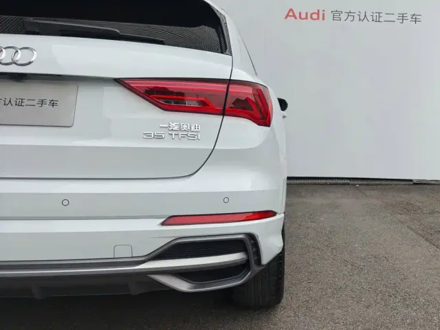 Audi Q3 — Фото автомобиля 19