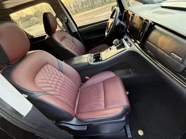 GAC Trumpchi M8 — Фото автомобиля 16