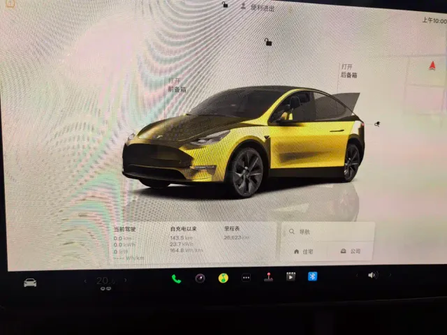 Tesla Model Y — Фото автомобиля 13