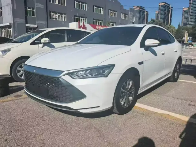Фотография автомобиля — BYD Qin PLUS
