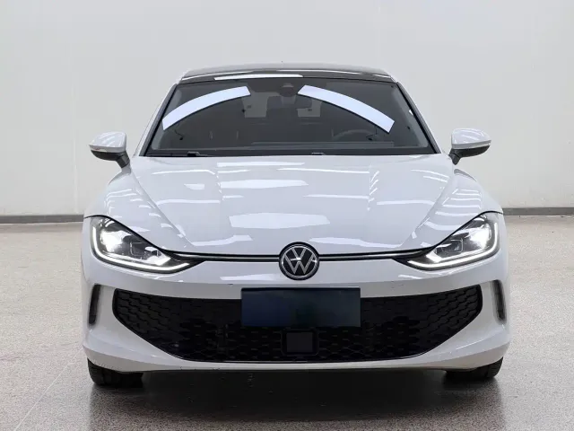 Volkswagen Lamando — Фото автомобиля 2