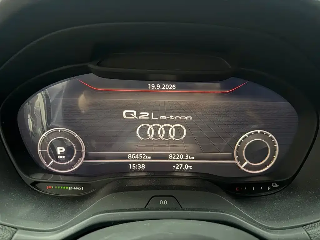 Audi Audi Q2L e-tron 2022 Q2L e-tron Pure Electric Intelligent — Фото автомобиля 12