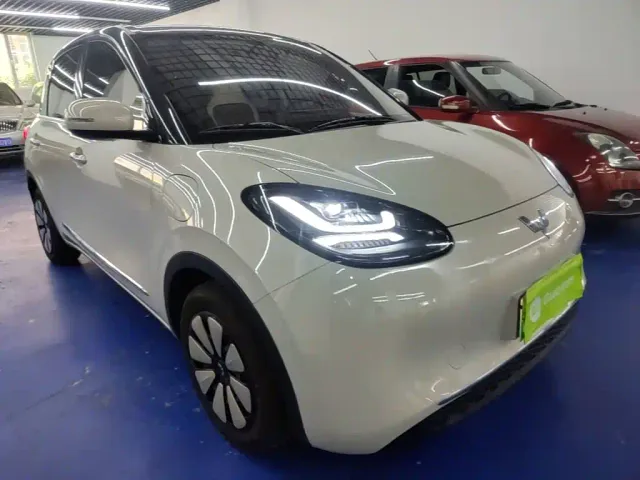 Wuling Bingo — Фото автомобиля 21