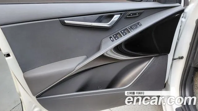 Kia Niro The All New Niro — Фото автомобиля 13