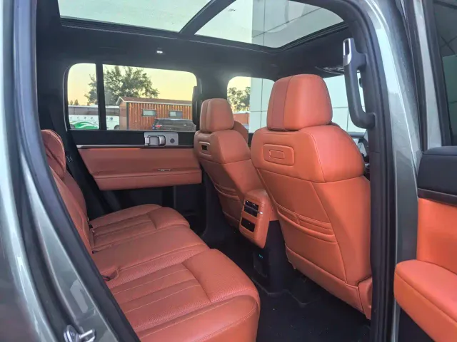 BYD FangChengBao Titanium 7 — Фото автомобиля 8