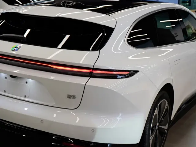 Nio ET5 Touring — Фото автомобиля 7