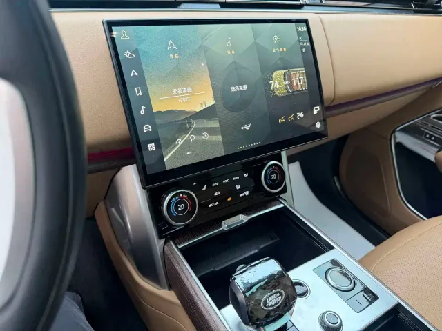 Land Rover Range Rover — Фото автомобиля 9