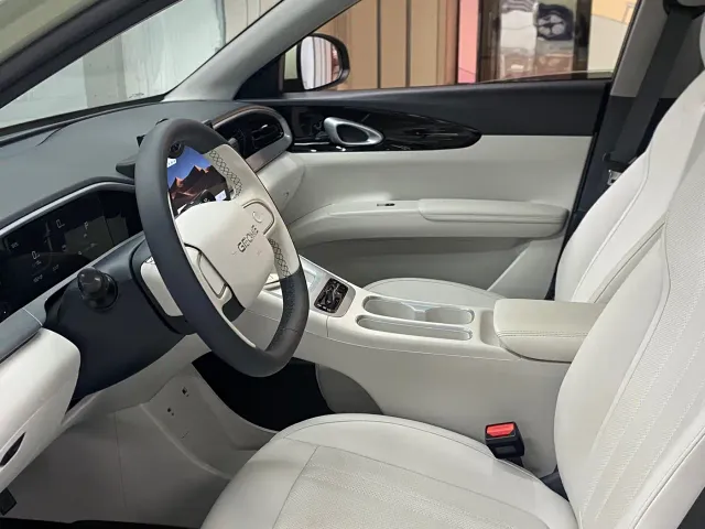Geely Starry Wish — Фото автомобиля 6