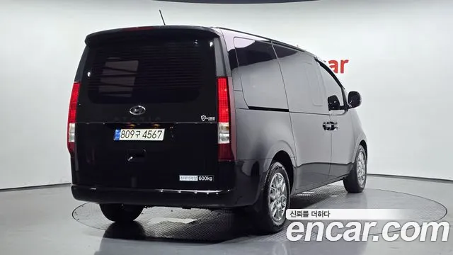 Hyundai Staria Staria L3.5 Карго 5 мест — Фото автомобиля 2