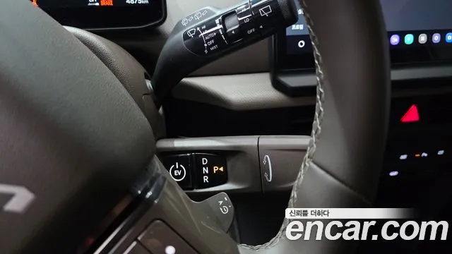 Kia PV5 — Фото автомобиля 9